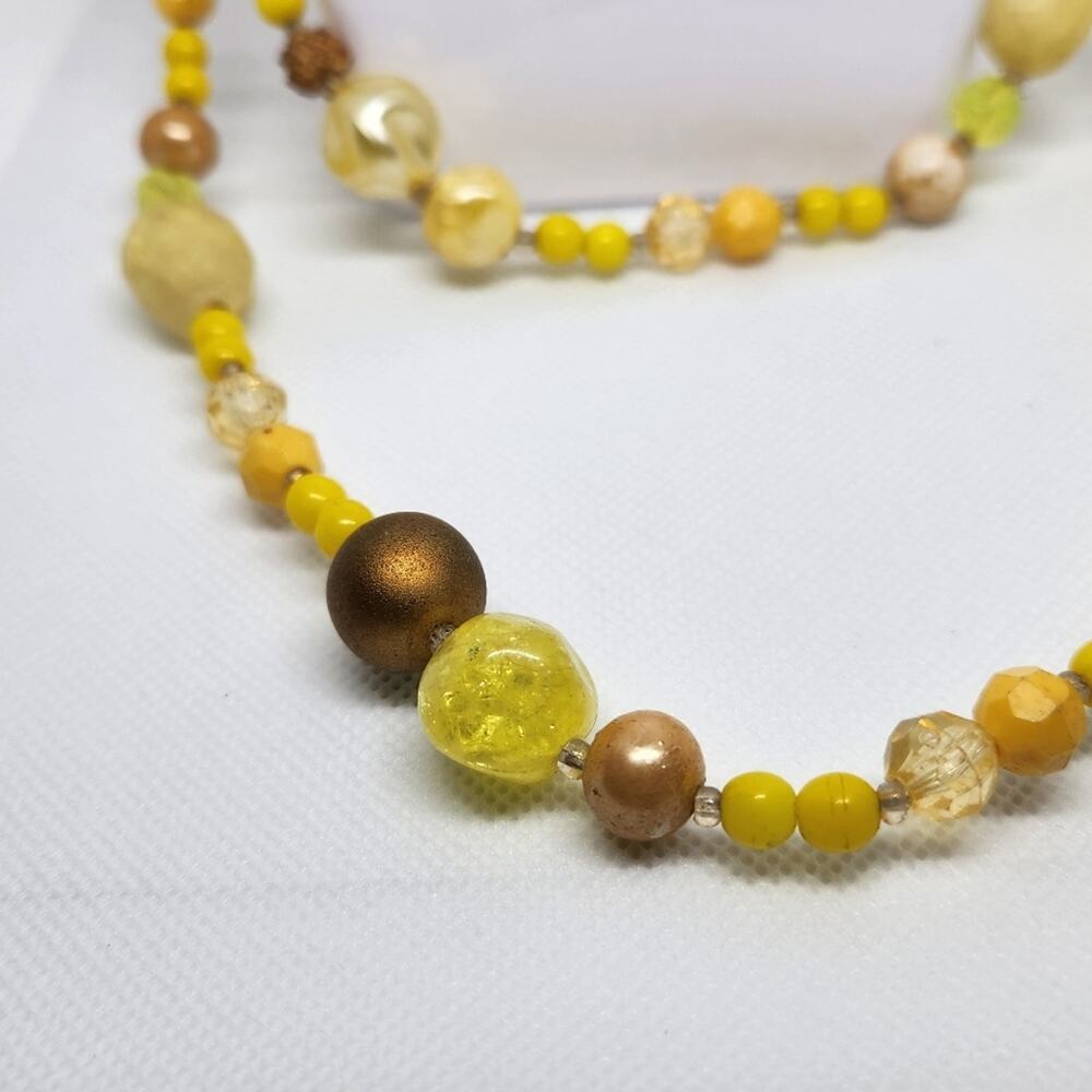 Vintage Chunky Yellow & Brown Beaded Boho Statement Necklace - Picture 4 of 4